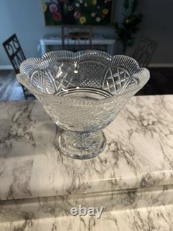 10 Waterford Crystal Georgian Master Cutter Footed Scalloped Centerpiece Bowl