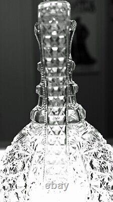 ABP CUT GLASS CRYSTAL HANDLED DECANTER IN RUSSIAN PATTERN WithSTAR CUT BUTTONS