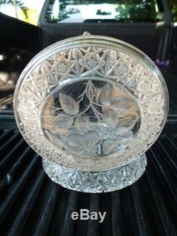 Antique Big Queen Lace Cut Crystal Box W Cut Crystal Leaf Top & Silverplate Ring