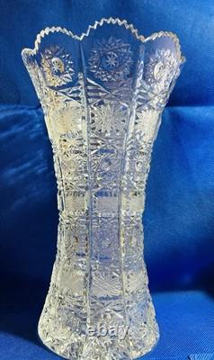 BOHEMIAN QUEENS LACE CRYSTAL CUT GLASS VASE 10 H. Signed by Artist