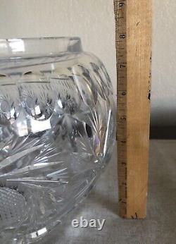 CRYSTAL PUNCH BOWL-Heavy Cut Glass WithLid 10 Cups For Showers-Weddings-Holidays