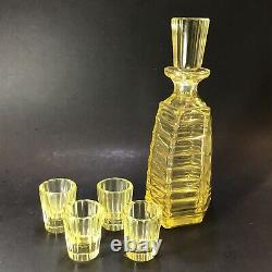 Crystal Decanter 4 Cordial Glasses Citrin Yellow Cut To Clear Deco Remarkable