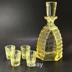 Crystal Decanter 4 Cordial Glasses Citrin Yellow Cut To Clear Deco Remarkable