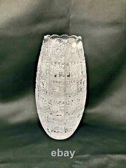 Crystal Glass Vase 10 Centerpiece Bud Vase Hand Cut Bohemia Crystal NEW