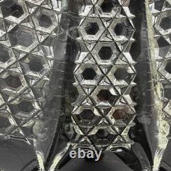 Cut crystal glass plate with radial diamond pattern