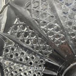 Cut crystal glass plate with radial diamond pattern