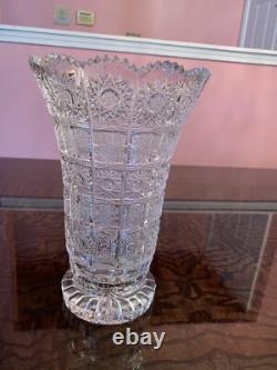 Gorgeous Czech Bohemian Hand Cut Crystal Glass Vase Brand New