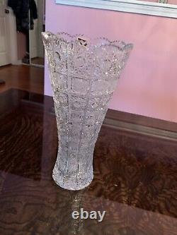 Gorgeous Czech Bohemian Hand Cut Crystal Glass Vase Brand New