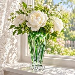 Hand Cut 7-Inch Caesar Crystal Bohemiae Emerald Cut Glass Fountain Vase STUNNING