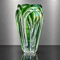 Hand Cut 7-Inch Caesar Crystal Bohemiae Emerald Cut Glass Fountain Vase STUNNING