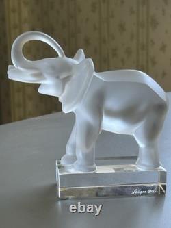 Lalique France Cut Crystal Glass Elephant On Base Sculpture