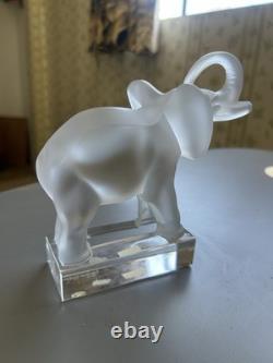 Lalique France Cut Crystal Glass Elephant On Base Sculpture