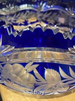 Lausitzer Cobalt to Clear Crystal Bowl with Sawtooth Rim