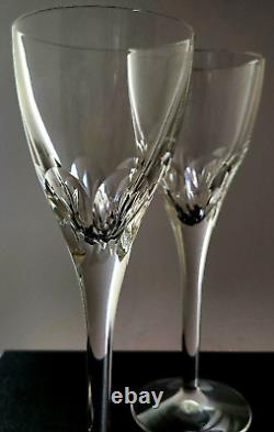 Modern Thumbprint Cut CRYSTAL ELBERON WINE Glasses by WATERFORD 7oz