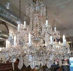 Quality Mid Century Cut Crystal 18 Light Entryway Dining Room Entry Chandelier