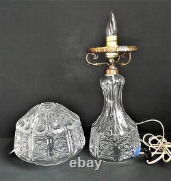Signed HAWKES American Brilliant CUT GLASS TABLE LAMP HOBSTAR PANEL ABP CRYSTAL