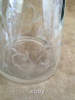 St. Louis Cristal France Hand Cut Crystal Carafe Decanter Glass Vines VTG 2862