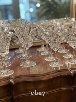 Stunning Cut Crystal Glass Service 22 Pieces Stunning Cut Crystal Glass Service 22 Pieces