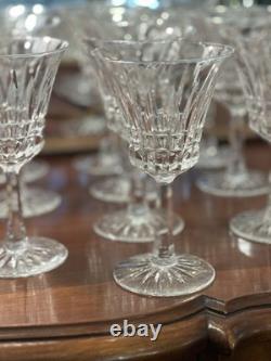 Stunning Cut Crystal Glass Service 22 Pieces