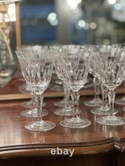 Stunning Cut Crystal Glass Service 22 Pieces