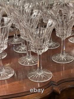 Stunning Cut Crystal Glass Service 22 Pieces Stunning Cut Crystal Glass Service 22 Pieces