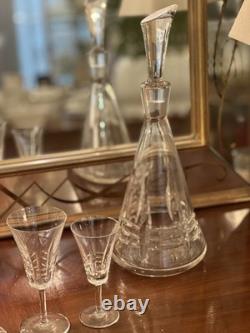 Superb Cut Crystal Glass Service Art Deco Model 43 Pieces