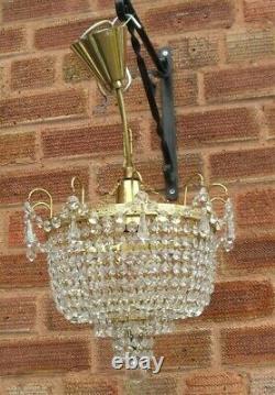 VINTAGE 1970s WATERFALL BAG CUT GLASS CRYSTAL CEILING CHANDELIER LIGHT