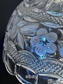 Vintage 1950s Etched Cut Crystal Glass Lamp 14 w Floral Pattern Goldtone