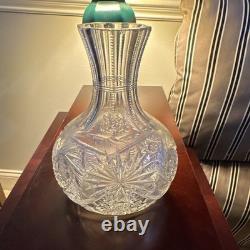 Vintage Cut Crystal Glass Starburst Pattern Vase 8 x 6 1/2