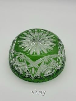 Vintage Lausitzer Glas (GDR) Vibrant Emerald Crystal Bowl Rose Pattern (read)