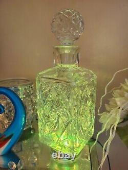 Vintage Square Crystal, Cut Glass, Antique Decanter STUNNING SOPHISTICATED