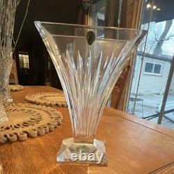 Waterford Crystal Vase Clear Cut Glass Etched Decorative Glossy Finish Irish